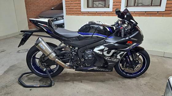 SUZUKI GSX-R1000RAZ 